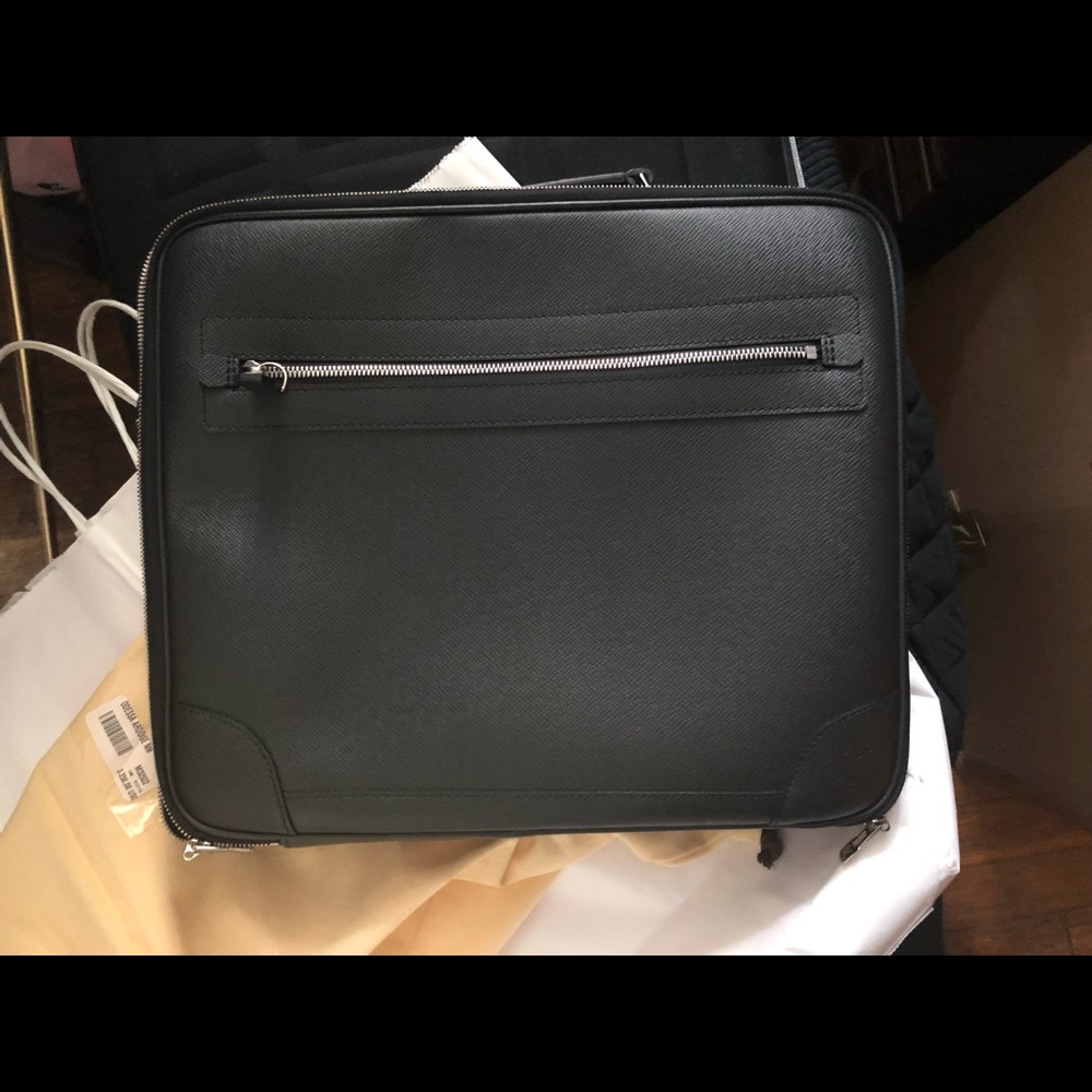 ODESSA ARDOISE NM briefcase by LOUIS VUITTON.